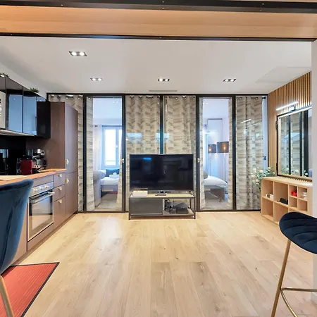 Apartment Le Napoleon Chic Et Moderne, L'endroit Parfait Au Coeur De La Banane *